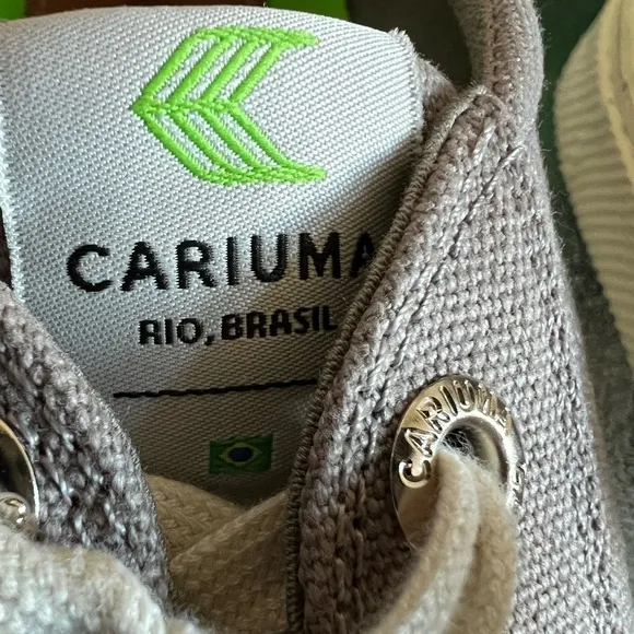 Cariuma OCA Low-Top Canvas Sneakers In Mystic Grey Size 8