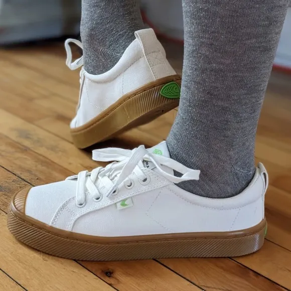 CARIUMA • Off-White Gum Sole Canvas Vegan Organic Sneakers