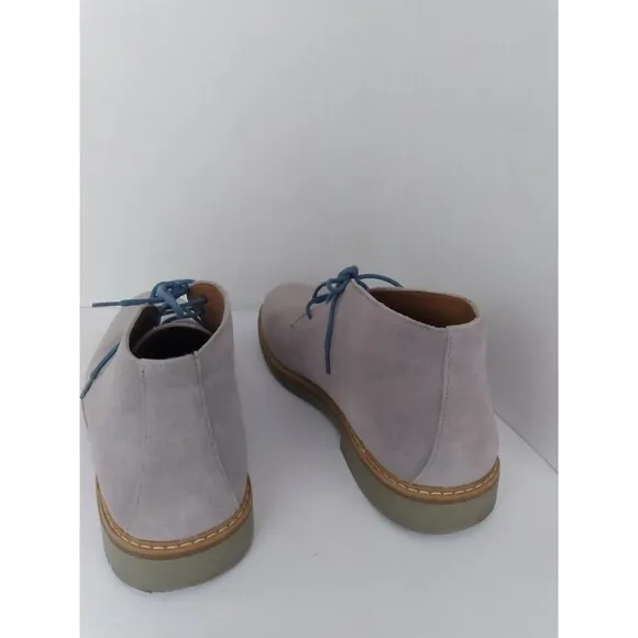 Casual Suede Desert Chukka Boots with Blue‎ Laces Light Gray Ankle Boots