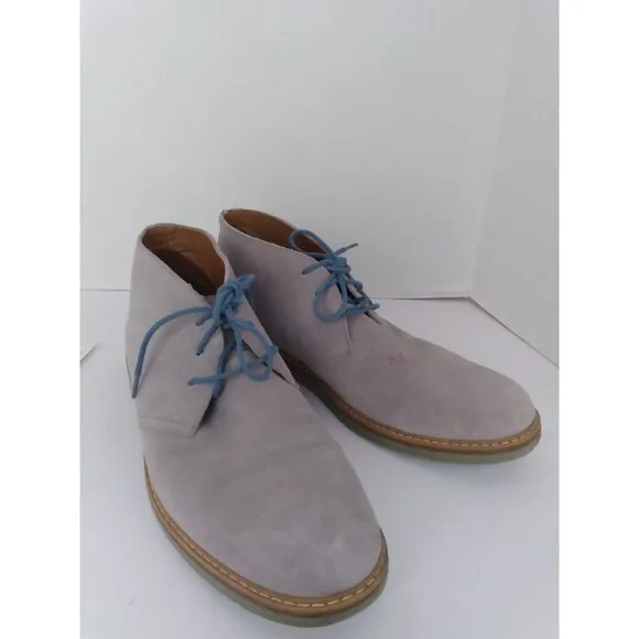 Casual Suede Desert Chukka Boots with Blue‎ Laces Light Gray Ankle Boots