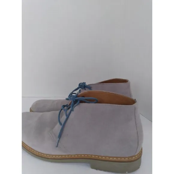 Casual Suede Desert Chukka Boots with Blue‎ Laces Light Gray Ankle Boots