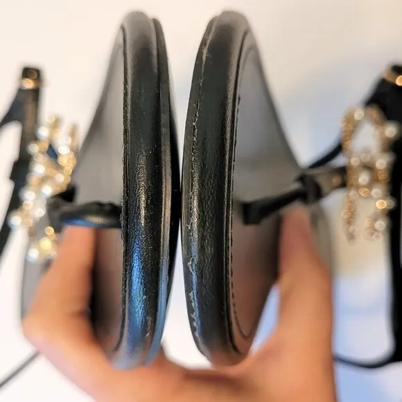 Chanel Interlocking CC Pearl Star Leather Thong Sandals Size 40