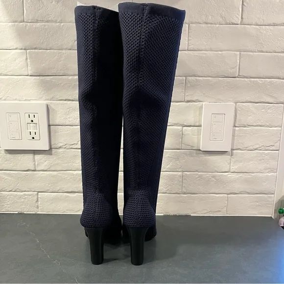 Charles by Charles David sz 5 David navy cable knit tall pull on sock boots