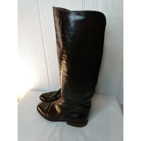 Charles David Women's Sz 7 B Brown Leather Riding Boots Vibram Soles FLAWS