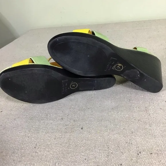 Charleston Shoe Company Comfort low Wedge sandals Women Size 7