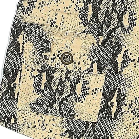 💥CHIC &amp; SEXY💥Brulee High Waist Snake Print Leather Shorts