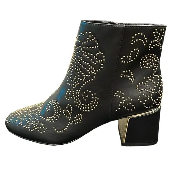 Chico’s Adele Embellished Booties Size 8