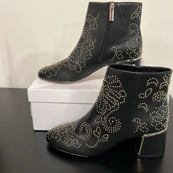 Chico’s Adele Embellished Booties Size 8