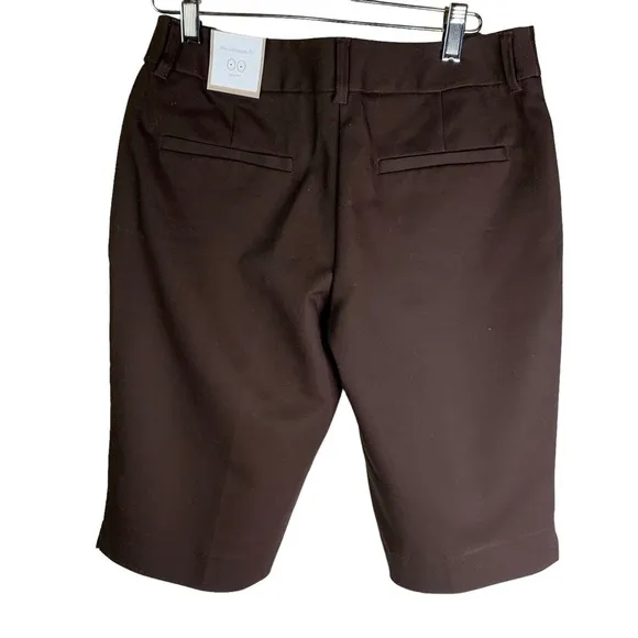 Chico’s Gorgeous Chocolate Brown “The Ultimate Short” Bermuda Short Length Sz 2