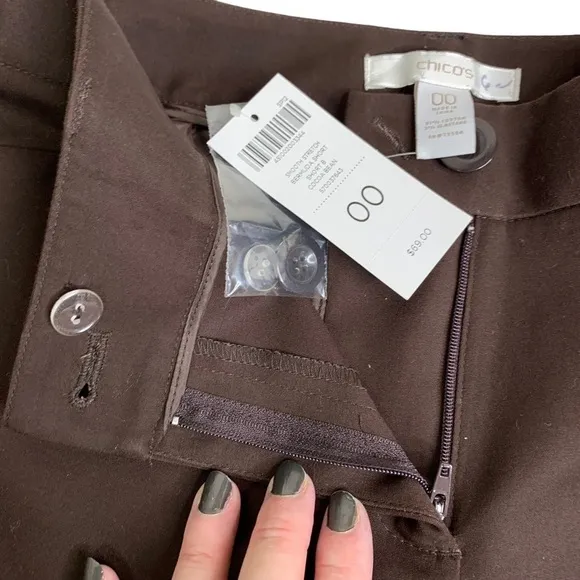 Chico’s Gorgeous Chocolate Brown “The Ultimate Short” Bermuda Short Length Sz 2