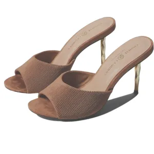 Chinese laundry Rhonda ripple decorative metallic heels sandals tan size 10 NWT