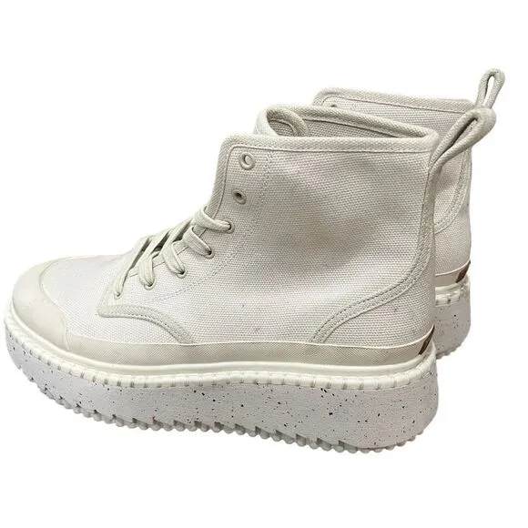 Chloe Off-White Milk Lilli Desert Ankle Boots Size 40 / US 10 Womens