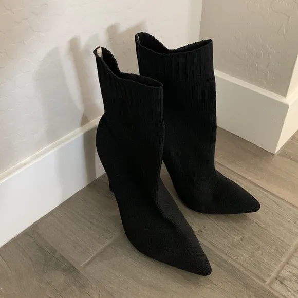Chrissy Teigen X Revolve delta boots By Delta