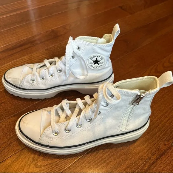 Chuck Taylor All Star Lugged Lift Platform Canvas - Size 5
