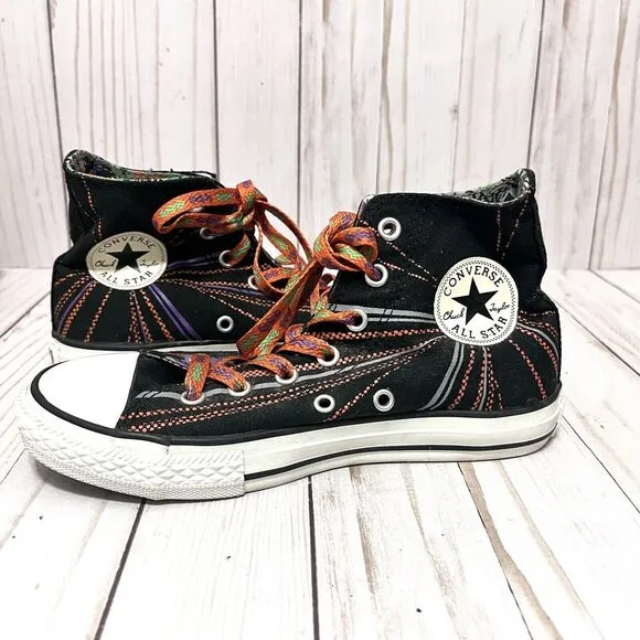Chuck Taylor Converse DC Comic Collab Joker Batman Hi Top Youth Size 2 Sneakers