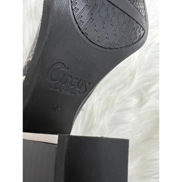 Circus By Sam Edelman Cal Cashmere Snake Print Ankle Boot Size 10 NEW