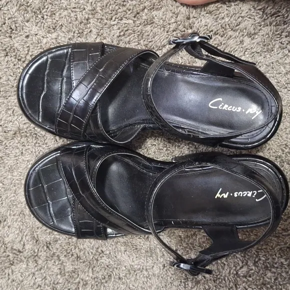 Circus NY by Sam Edelman &quot;Peony&quot; chunky sandals - 9 - black crocodile