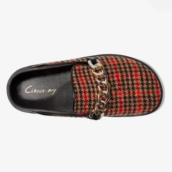 Circus NY by Sam Edelman Slip-on Loafers in Red Herringbone – Size 5M