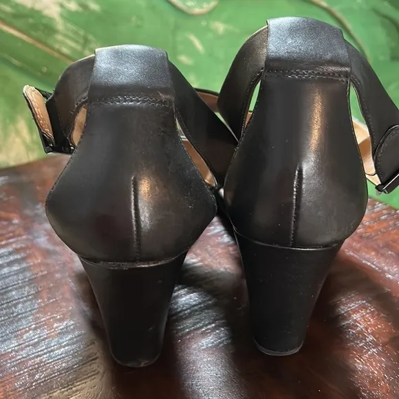 Clark's Artisan Acina Newport Wedge Sandals size 11
