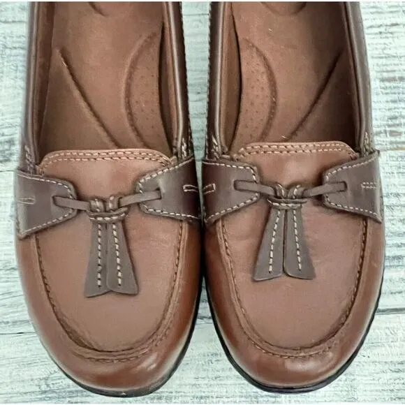 Clarks Ashland Bubble Loafers Brown Women's Sz 7 Comfort Flat Slip On Tassels
