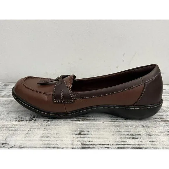 Clarks Ashland Bubble Loafers Brown Women's Sz 7 Comfort Flat Slip On Tassels
