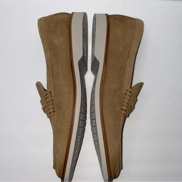 Clarks Atticus LT Slip Loafers