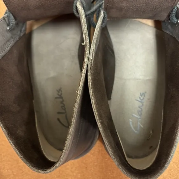 CLARKS Bushacre 2 Desert Ankle Boots Gray Leather Chukka Lace Up Men SZ 11.5