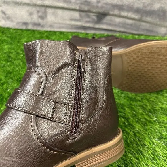 Clarks Cazmin Loop Boot Womens 6.5 W Brown Leather Ankle Buckle Casual NEW W/box