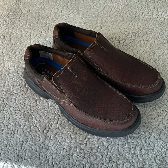 Clarks Collection Men's 9.5 Bradley Free Slip On Comfort Loafers Brown Leather