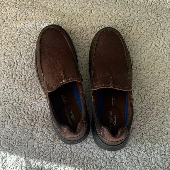 Clarks Collection Men's 9.5 Bradley Free Slip On Comfort Loafers Brown Leather