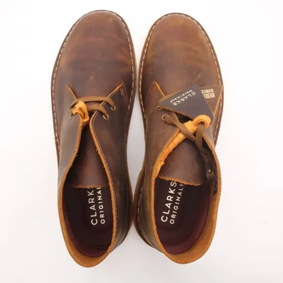 Clarks Desert Boot Men's Size 11 M Chukka Boots Brown Beeswax Leather Crepe Sole