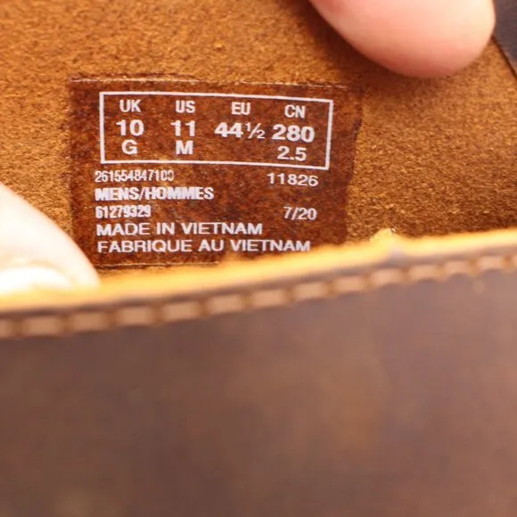 Clarks Desert Boot Men's Size 11 M Chukka Boots Brown Beeswax Leather Crepe Sole