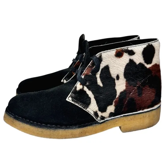 Clark’s Desert Boots Black Suede Cow Print Hair SZ 9.5 Women’s Shoes
