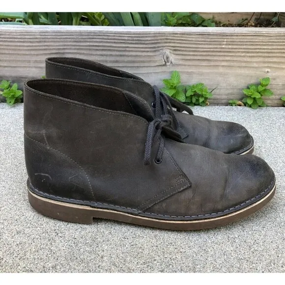 CLARKS Desert Chukka Boots Men's 9.5 Brown Genuine Leather Lace Up Shoes​​​