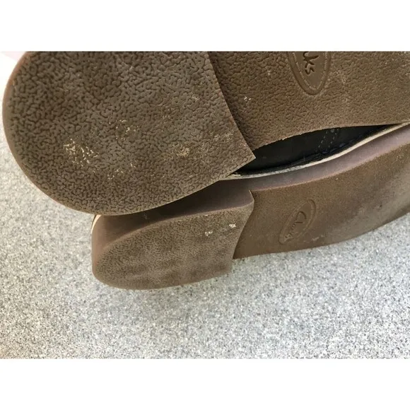CLARKS Desert Chukka Boots Men's 9.5 Brown Genuine Leather Lace Up Shoes​​​