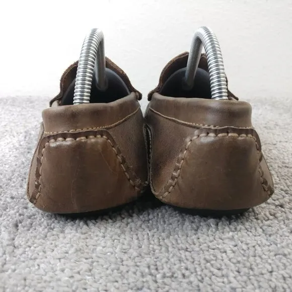 Clarks England Moccasin Loafers Mens Size 8 Shoes Brown Leather Casual Slip On