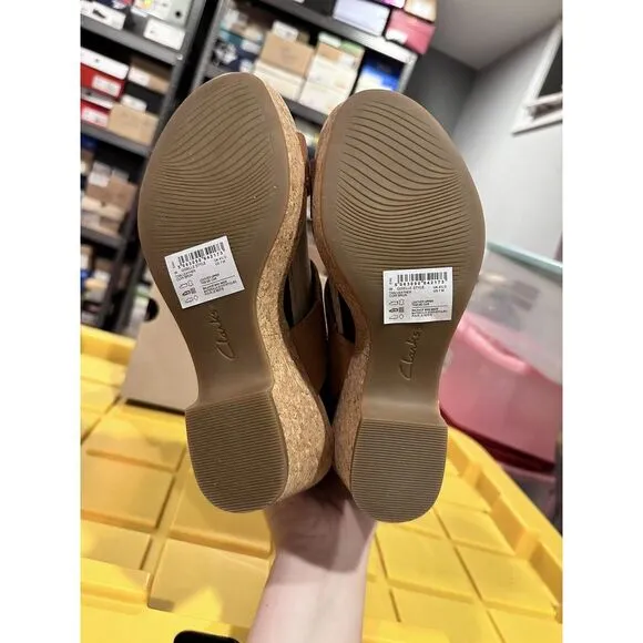 Clarks Giselle Style Sandals Women's 7 M Brown Tan‎ Slingback Leather