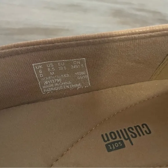 Clarks Haydn Gloss Slip on Loafers Tan Lizard