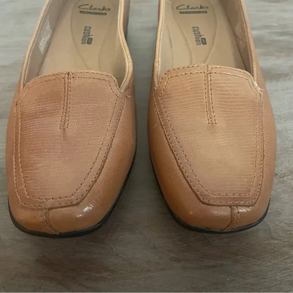 Clarks Haydn Gloss Slip on Loafers Tan Lizard