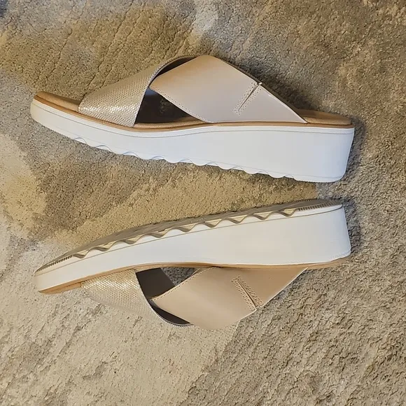 Clarks Jillian Gem Wedge Slide Sandals comfy us 10M