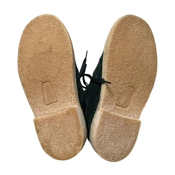 Clarks Kids Sz 10.5 Blue Suede Desert Boots