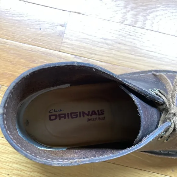 Clarks leather desert boots