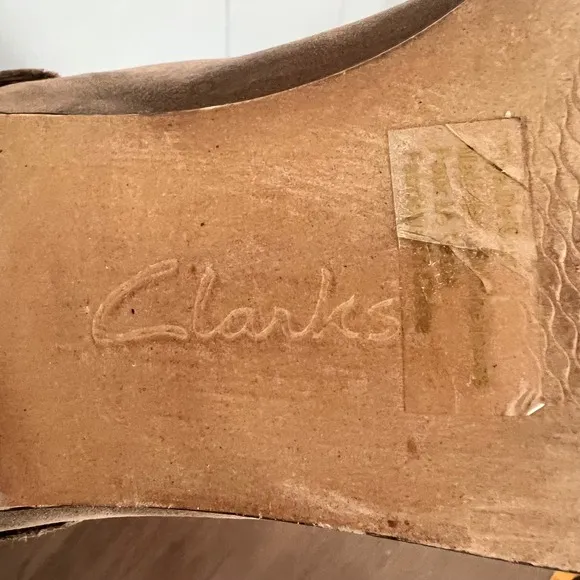 Clarks Leather Riding Boots Full Zip Brown Knee High Boots W 10M 2010s preppy