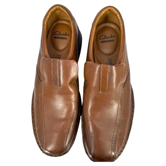 Clark’s | Men’s 9.5 Brown Leather‎ Slip Ons Loafers