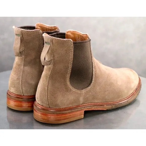 Clarks Men's Crepe Soles Comfort Casual Chelsea Boots Size 7 Suede Tan