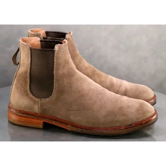 Clarks Men's Crepe Soles Comfort Casual Chelsea Boots Size 7 Suede Tan