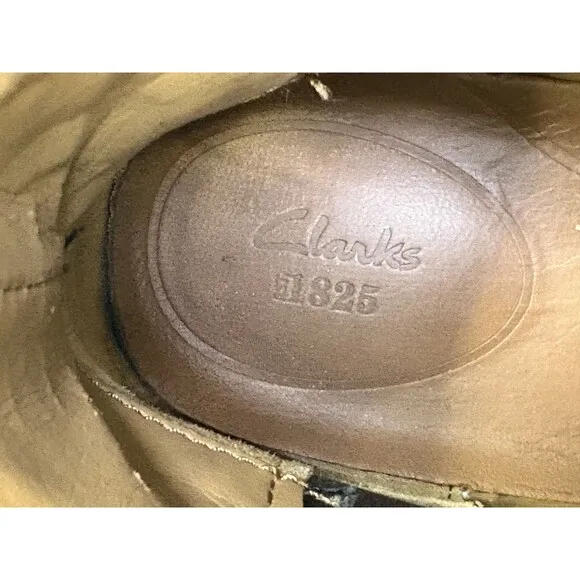 Clarks Men's Crepe Soles Comfort Casual Chelsea Boots Size 7 Suede Tan