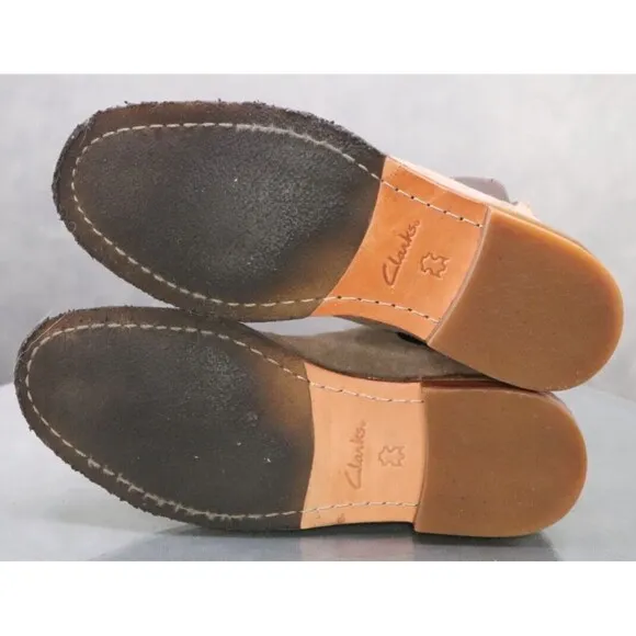 Clarks Men's Crepe Soles Comfort Casual Chelsea Boots Size 7 Suede Tan