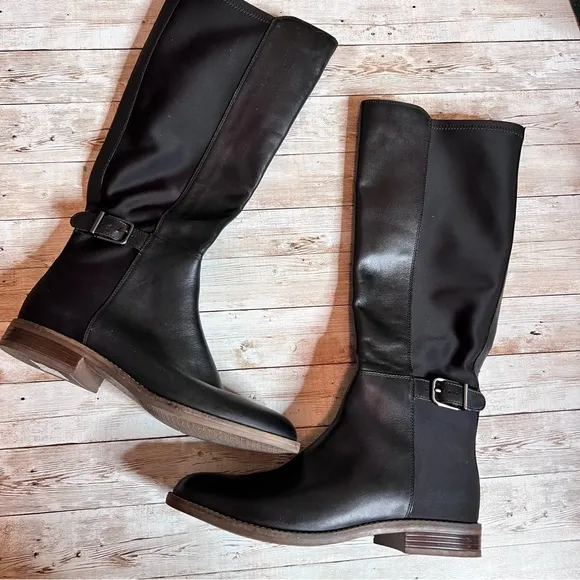💚Clark’s NWOT boots