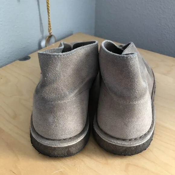 Clark’s Original Desert Chukka Boots in Oakwood Suede